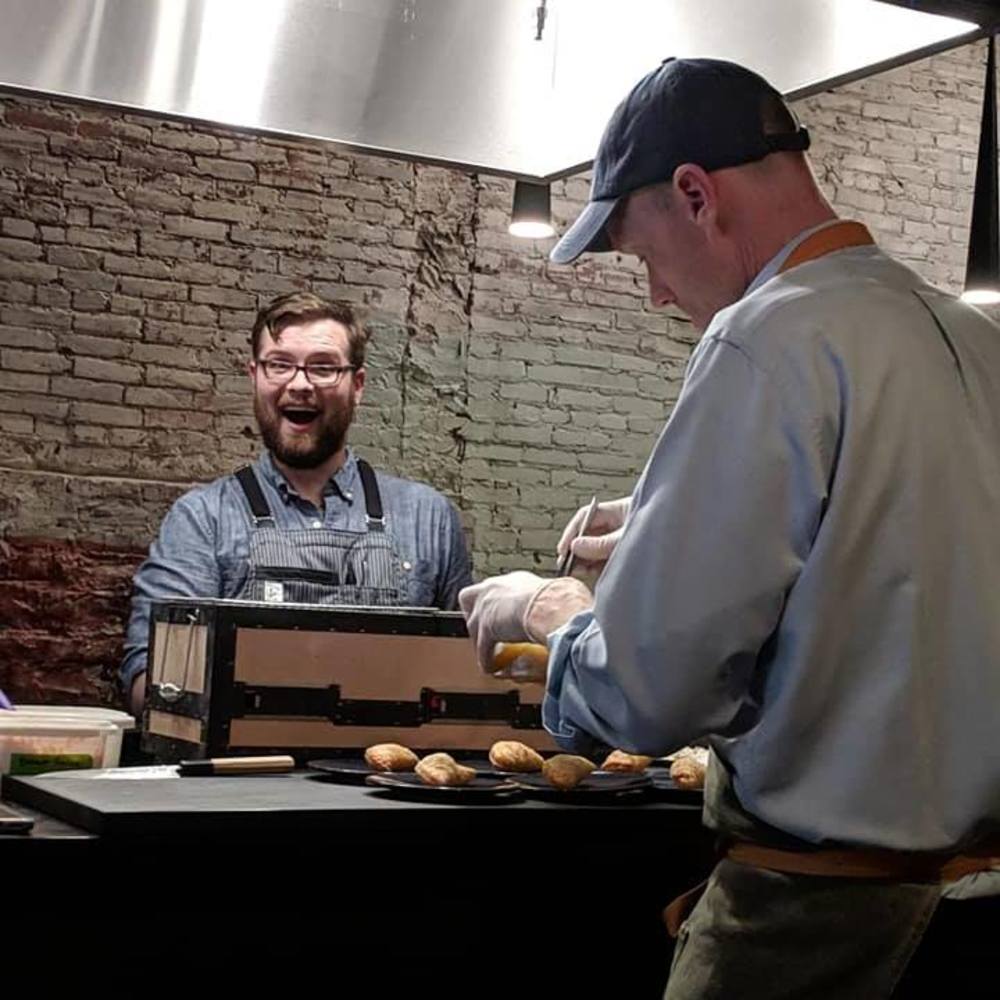 Meet your Posher, Justin